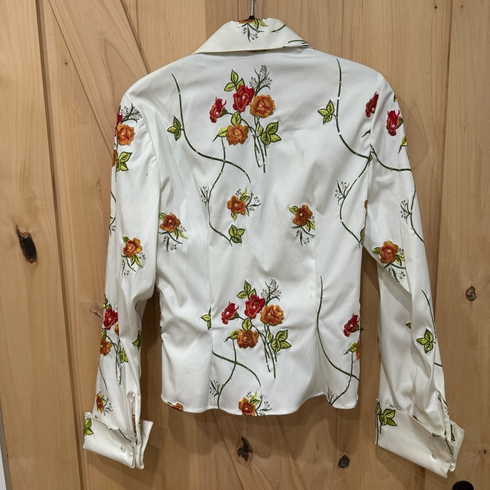 Sherrie Bloom Peter Noviello Chetta B Wrap Blouse Sz 10 White Embroidered Floral - Picture 8 of 16